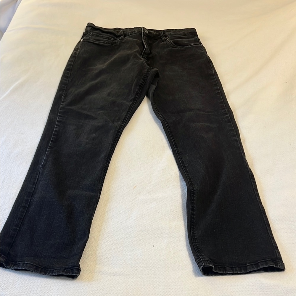 Men’s Black Urban Star Straight-Leg Jeans 34/32